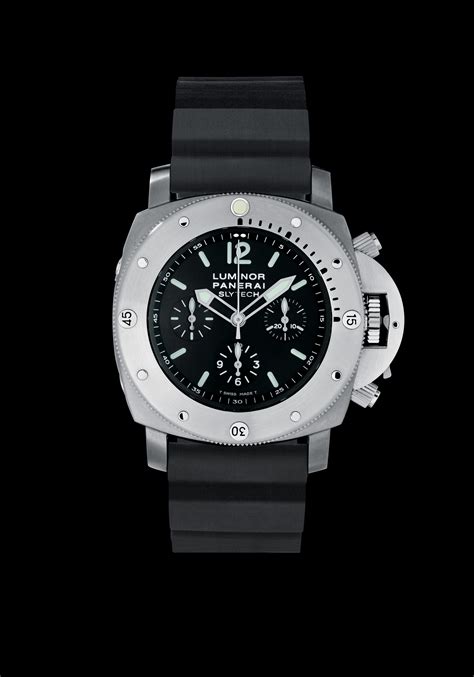 panerai submersible chrono 1000m